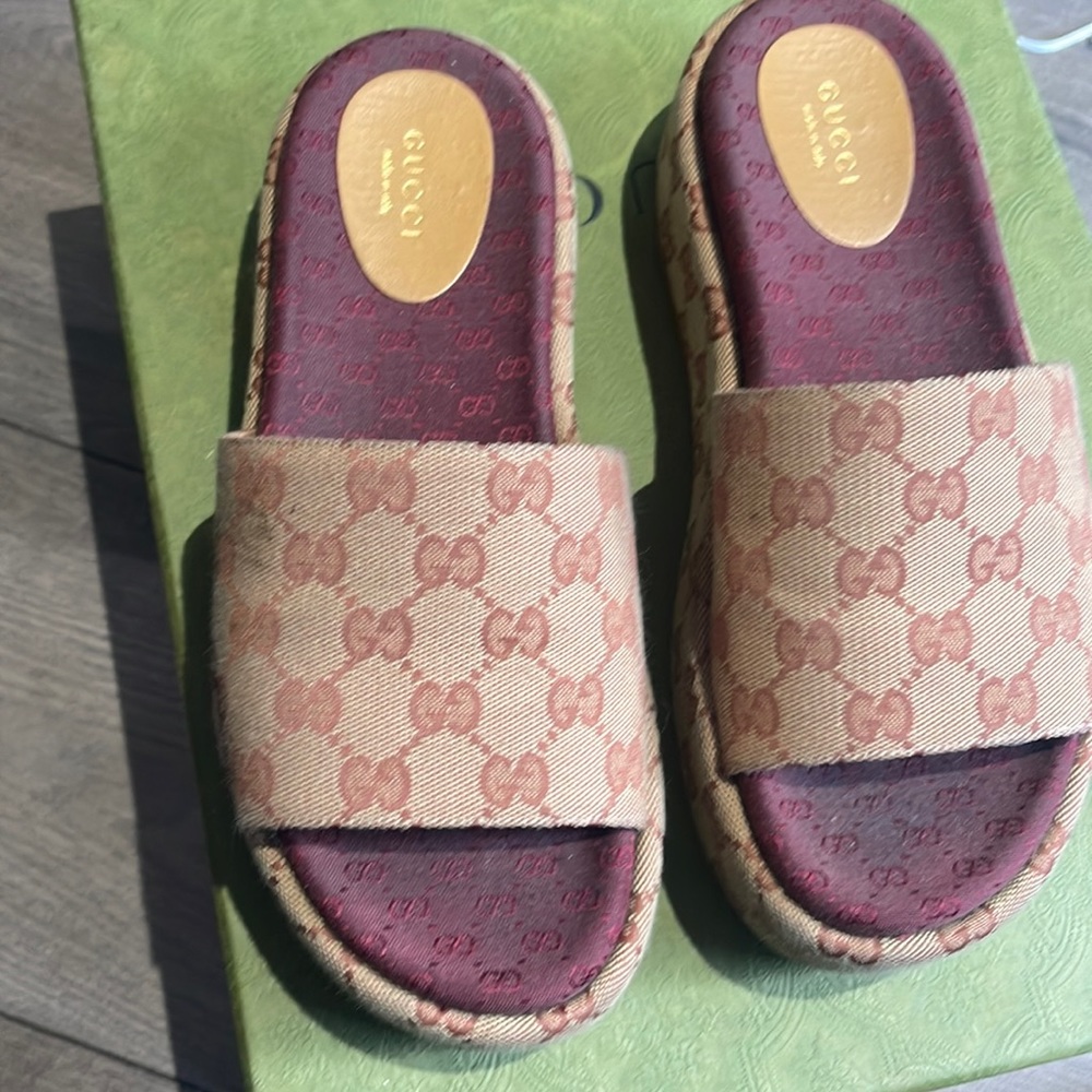 Authentic Gucci platform slides